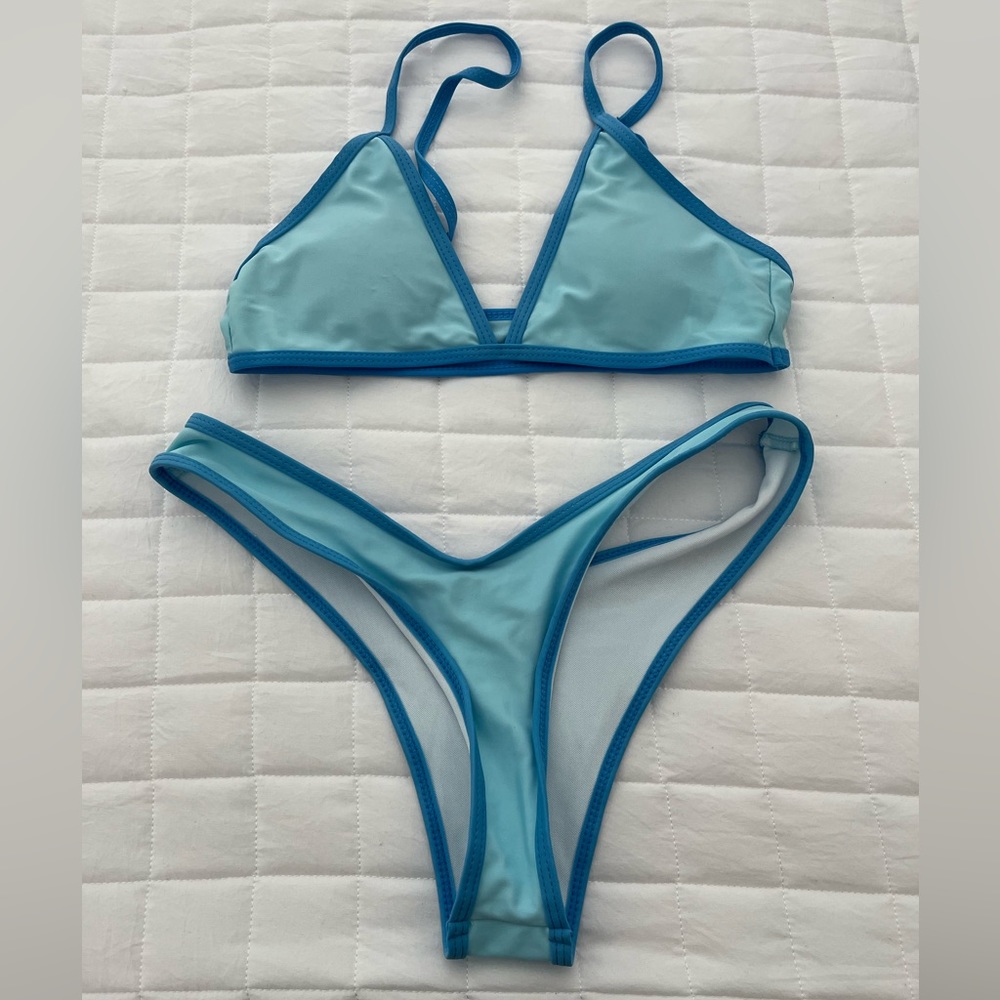 SHEIN Light Blue with Contrast Binding Trim 2-Piece Bikini Set Size Small